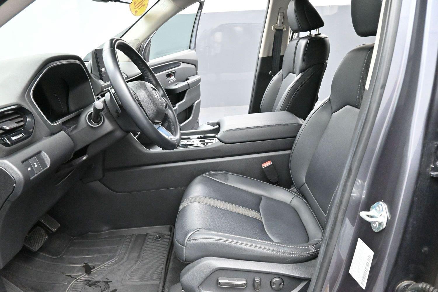 Used 2024 Honda Pilot Touring image 14