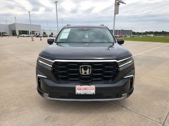 Used 2024 Honda Pilot Touring image 9