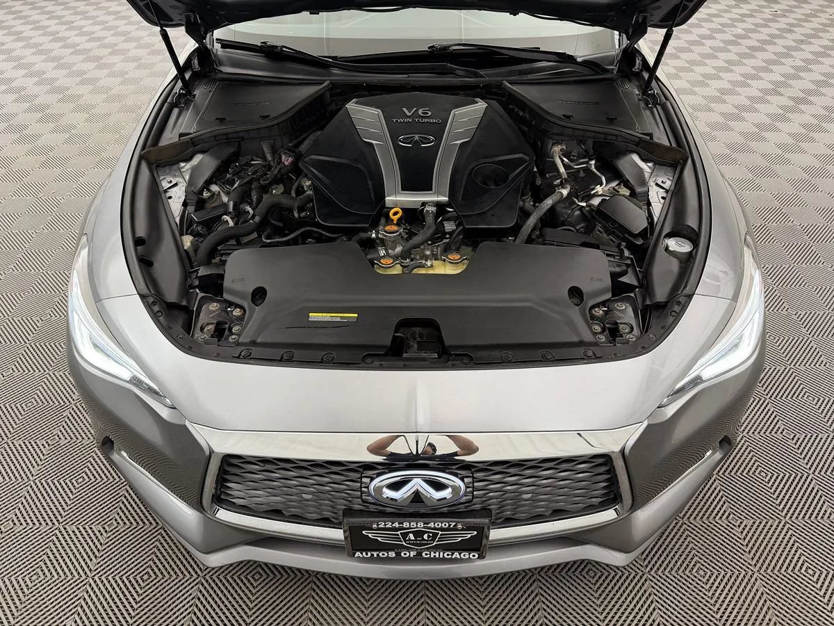 Used 2018 INFINITI Q60 3.0t Luxe w/ Sensory Package 3.0T Luxe AWD/4WD image 29