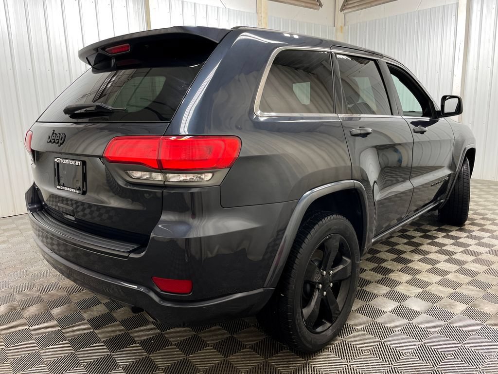 Used 2014 Jeep Grand Cherokee Altitude AWD/4WD image 17