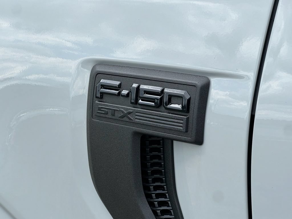 New 2026 Ford F150 STX w/ Equipment Group 200A AWD/4WD image 27