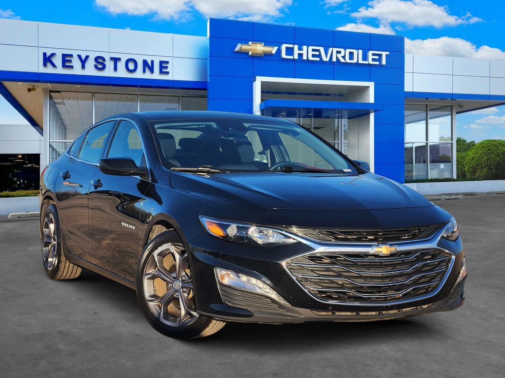 Used 2024 Chevrolet Malibu LT image 1