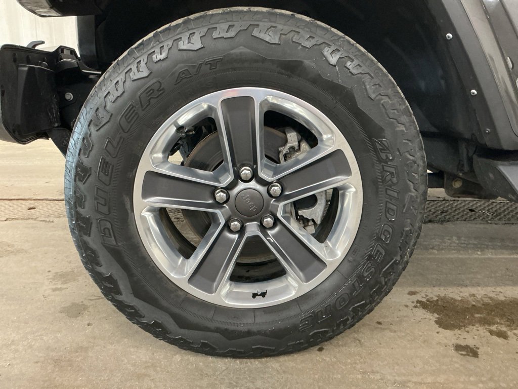 Used 2021 Jeep Wrangler Unlimited Sahara w/ Cold Weather Group image 35