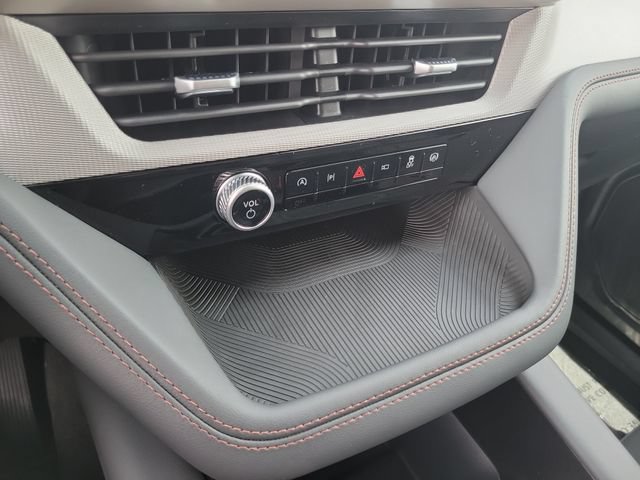New 2026 Ford Explorer Active w/ Active Comfort Package RWD image 26