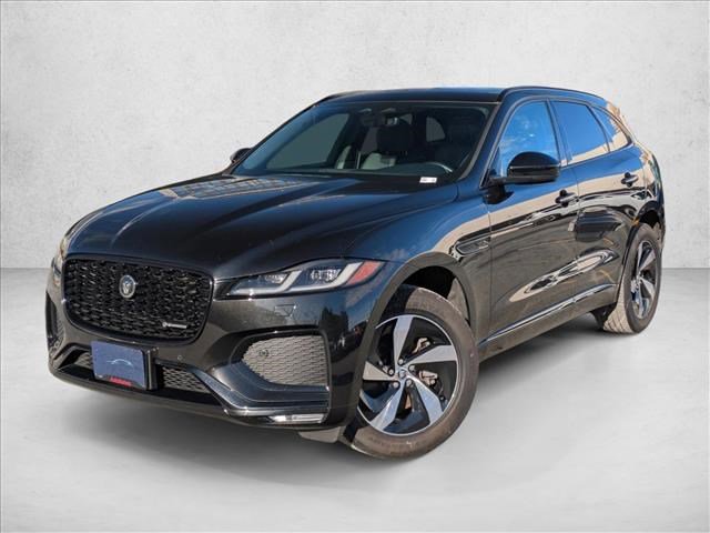 Used 2025 Jaguar F-PACE R-Dynamic S image 1