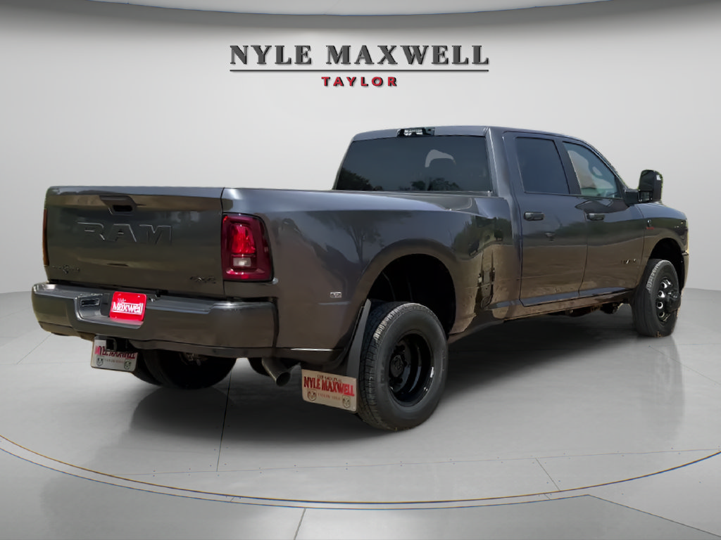 New 2027 RAM 3500 Lone Star AWD/4WD image 5