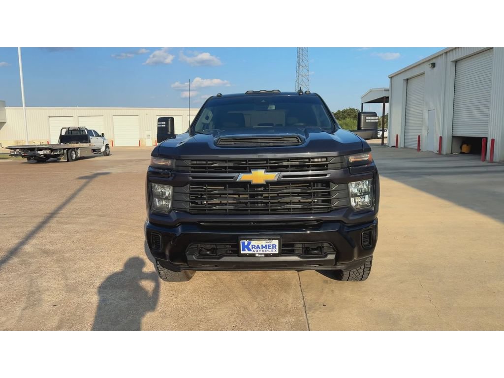 Used 2024 Chevrolet Silverado 2500 Custom w/ Custom Value Package AWD/4WD image 3