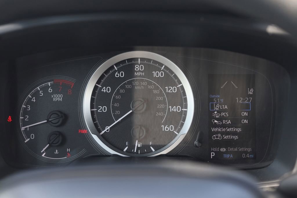 Used 2021 Toyota Corolla LE FWD image 25