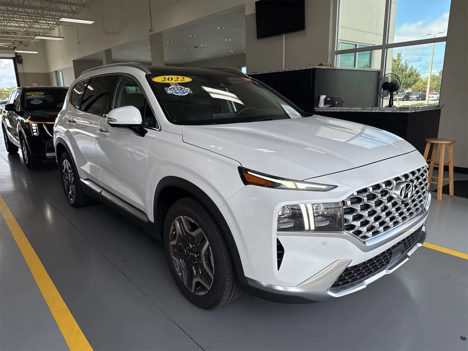 Used 2022 Hyundai Santa Fe Limited FWD image 10