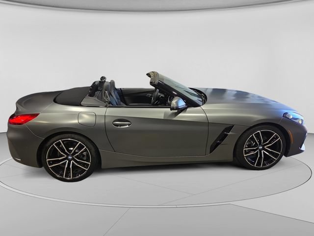 Used 2019 BMW Z4 sDrive30i w/ M Sport Package RWD image 11