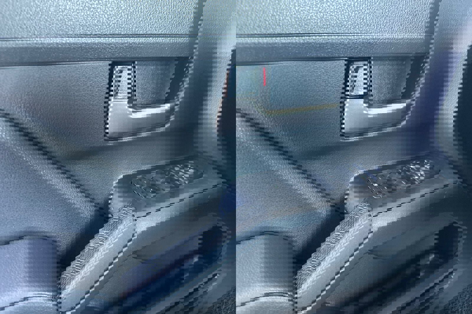 New 2026 Toyota Tacoma TRD Off-Road AWD/4WD image 12