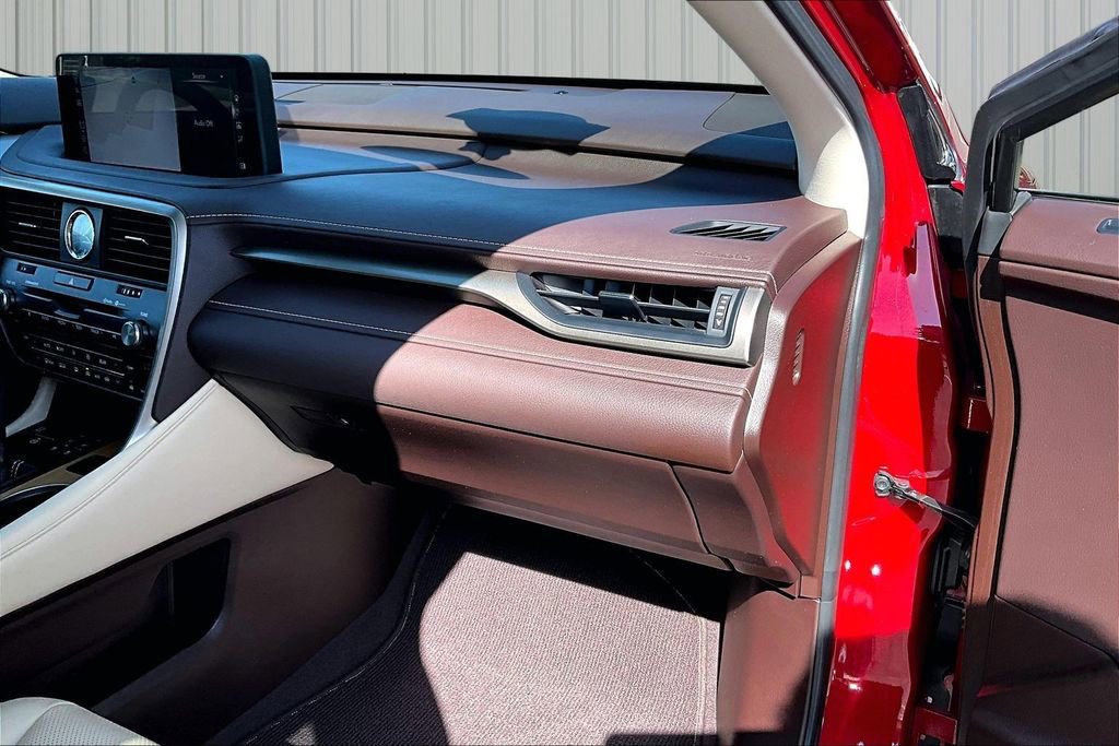 Used 2020 Lexus RX 350L FWD w/ Premium Package image 13