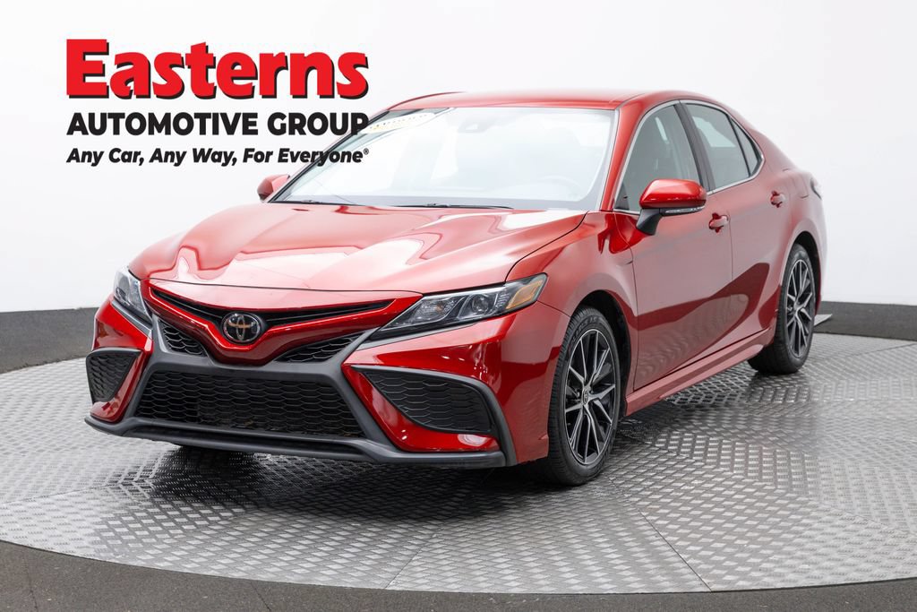 Used 2023 Toyota Camry SE
