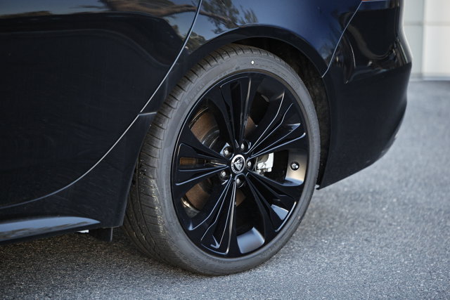 New 2024 Jaguar XF R-Dynamic SE AWD/4WD image 6