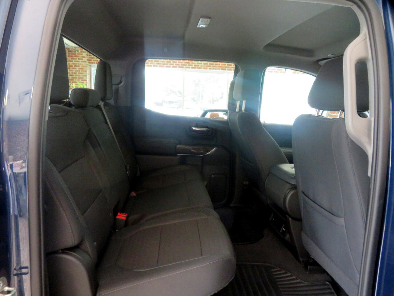 Used 2020 GMC Sierra 1500 SLE image 23
