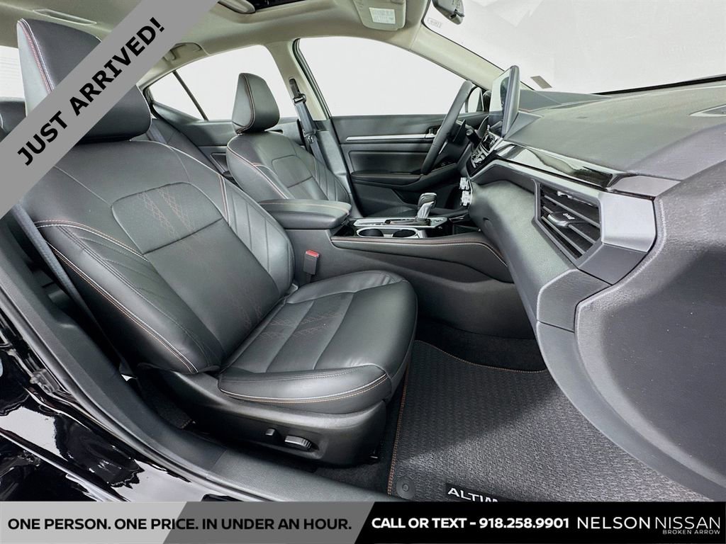 Certified 2025 Nissan Altima 2.5 SR w/ SR Premium Package image 26