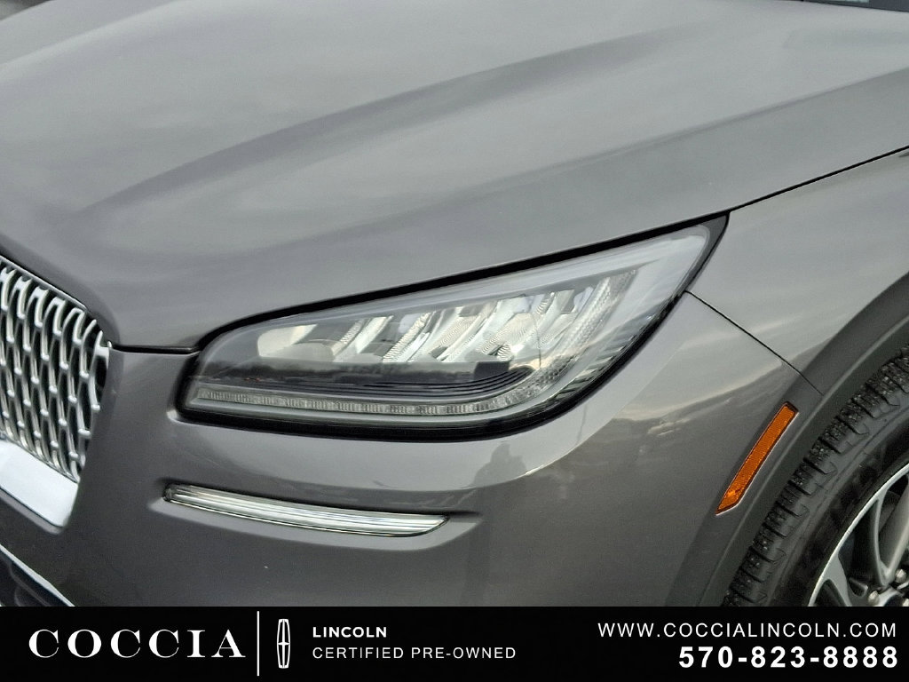 Certified 2022 Lincoln Corsair AWD w/ Equipment Group 101A image 9