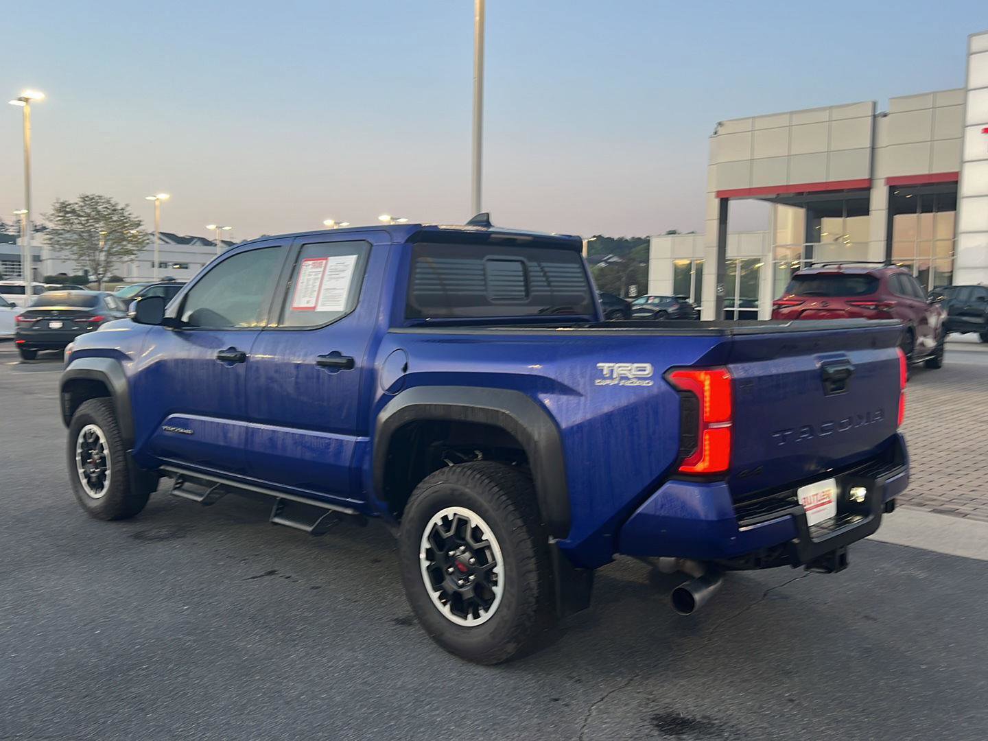 Certified 2024 Toyota Tacoma TRD Off-Road w/ TRD Off Road Upgrade Package image 4