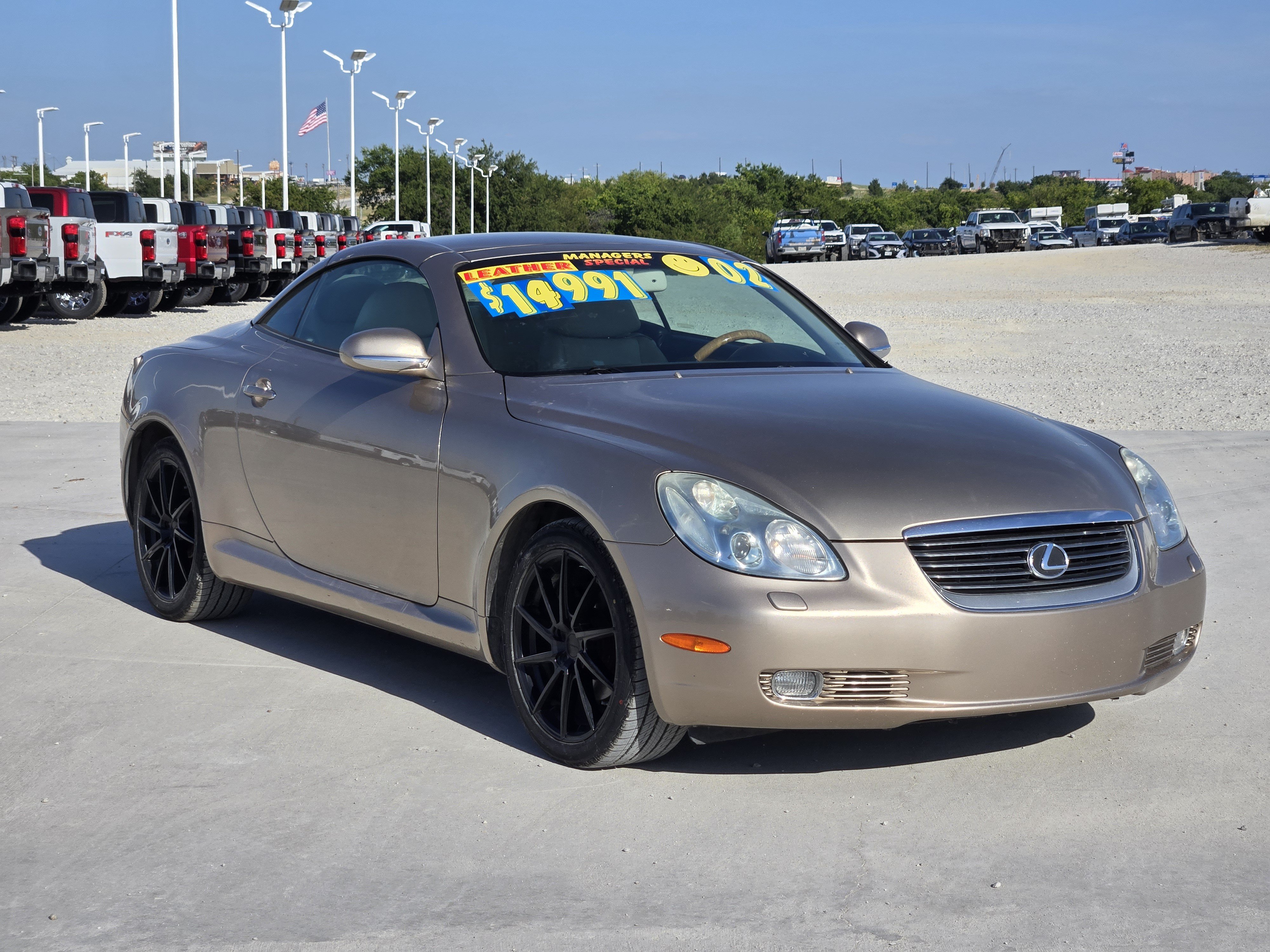 Used 2002 Lexus SC 430 Convertible RWD image 3