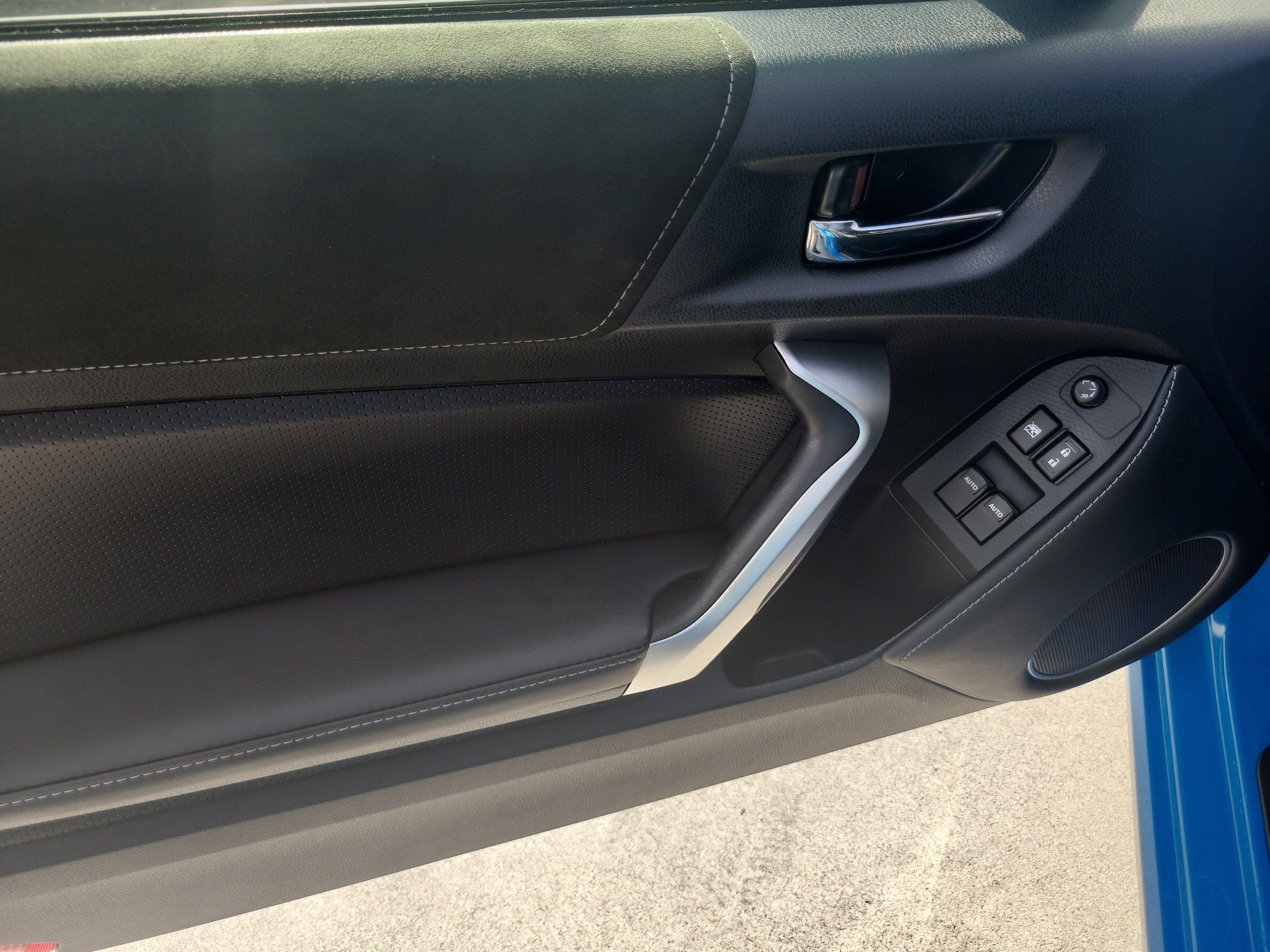 Used 2020 Toyota 86 RWD image 10