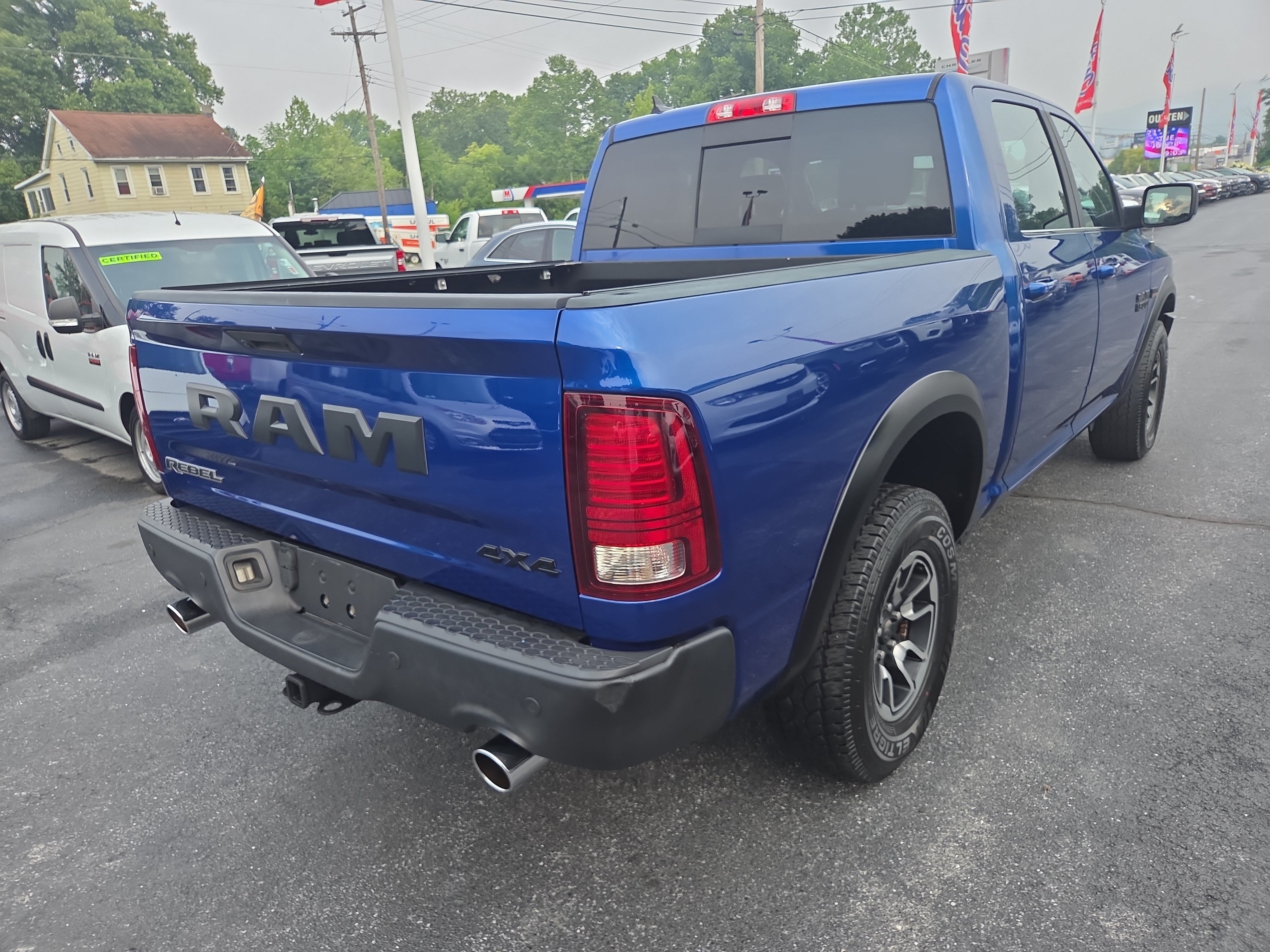 Used 2018 RAM 1500 Rebel w/ Luxury Group AWD/4WD image 4