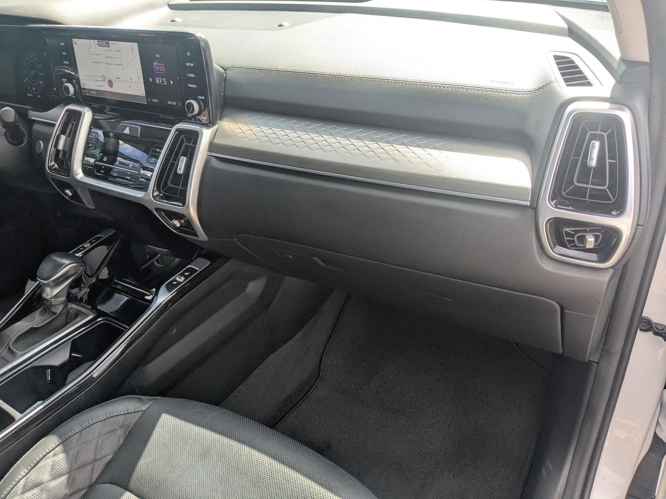 Used 2022 Kia Sorento SX image 21
