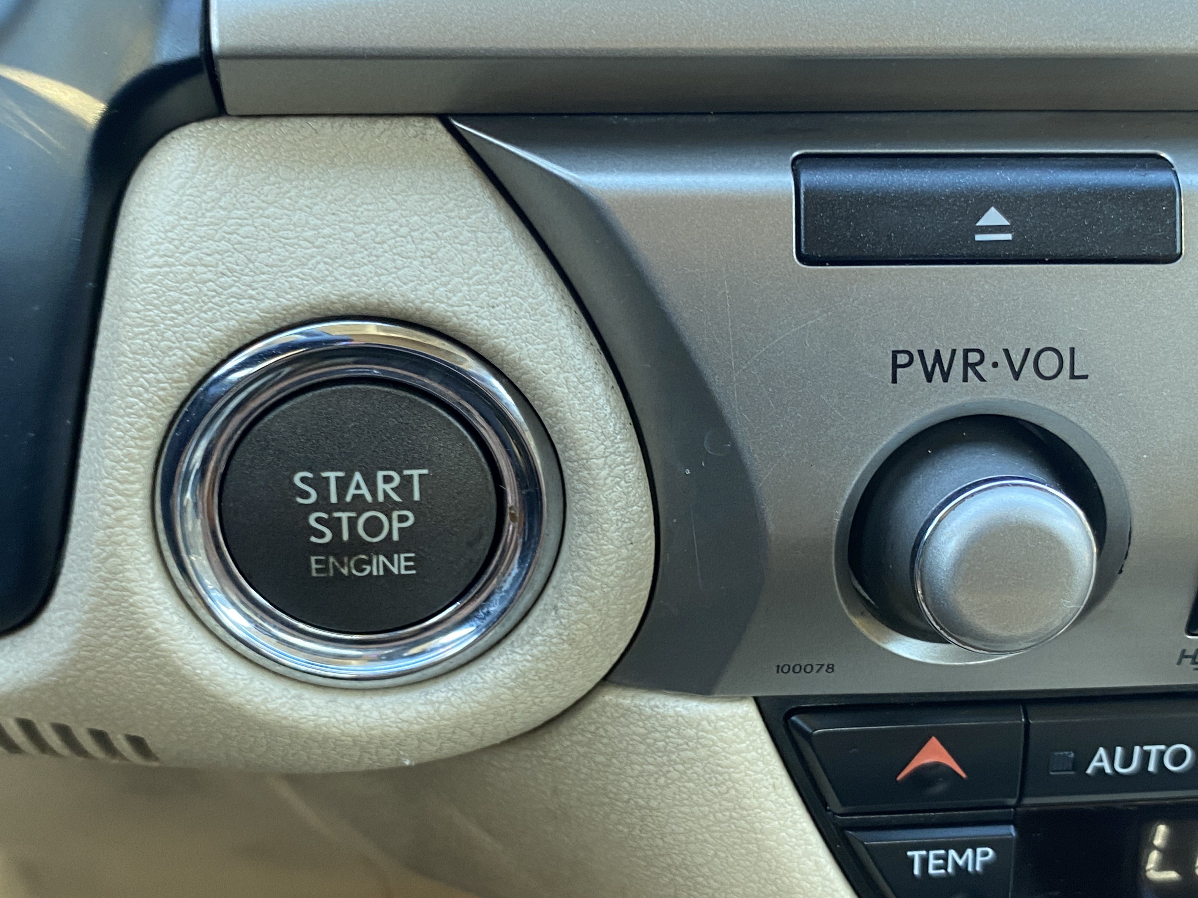 Used 2013 Lexus ES 350 w/ Premium Pkg FWD image 25