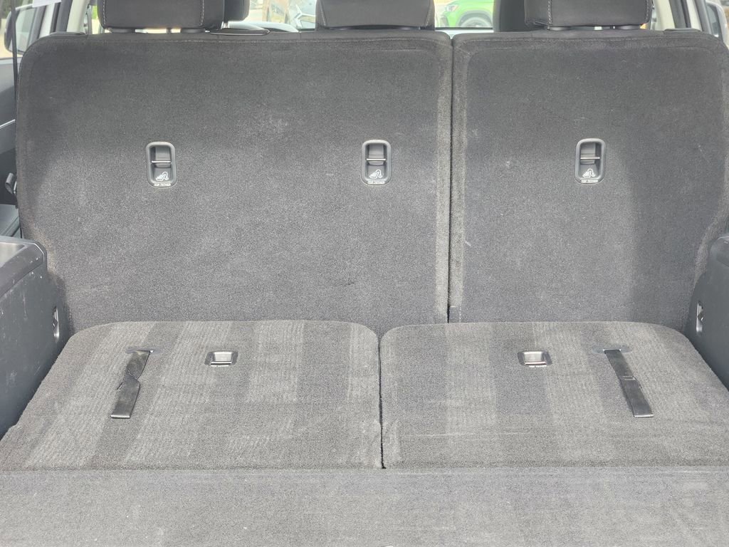 Used 2022 Kia Sorento LX image 15