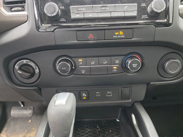 Used 2023 Nissan Frontier SV w/ Technology Package image 21
