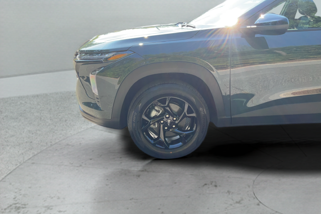 New 2026 Chevrolet Trax LT w/ Driver Confidence Package FWD image 23