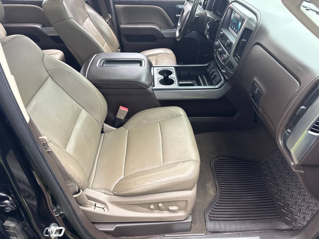 Used 2015 Chevrolet Silverado 1500 LTZ Z71 w/ LTZ Plus Package AWD/4WD image 14