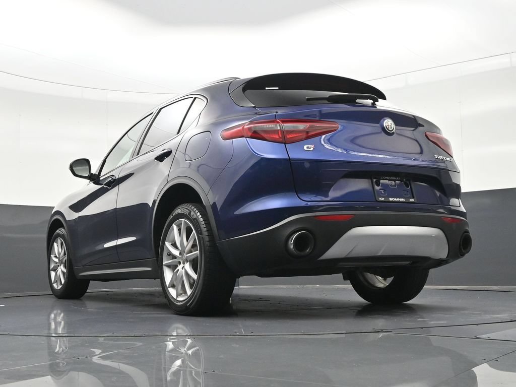 Used 2018 Alfa Romeo Stelvio Ti Sport AWD/4WD image 39