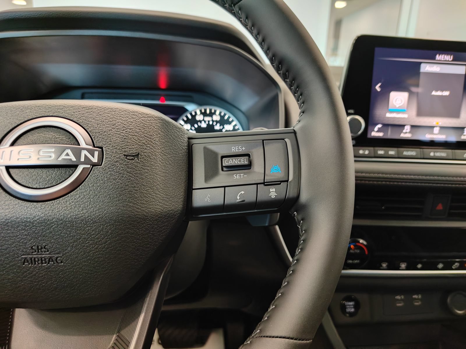New 2026 Nissan Rogue SV AWD/4WD image 16