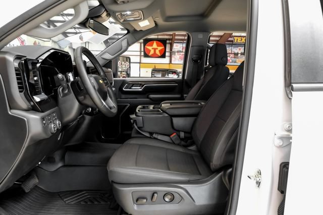 Used 2026 Chevrolet Silverado 2500 LT AWD/4WD image 7