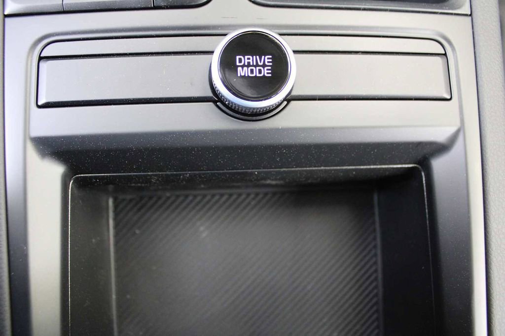 New 2025 Kia K5 LXS image 32