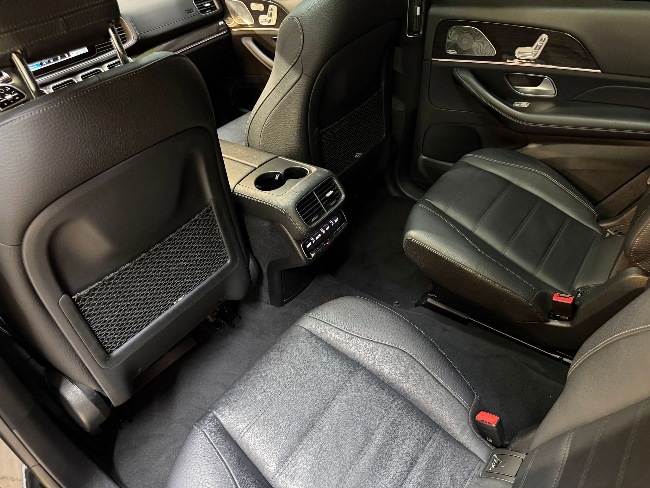 Used 2023 Mercedes-Benz GLS 450 4MATIC image 45