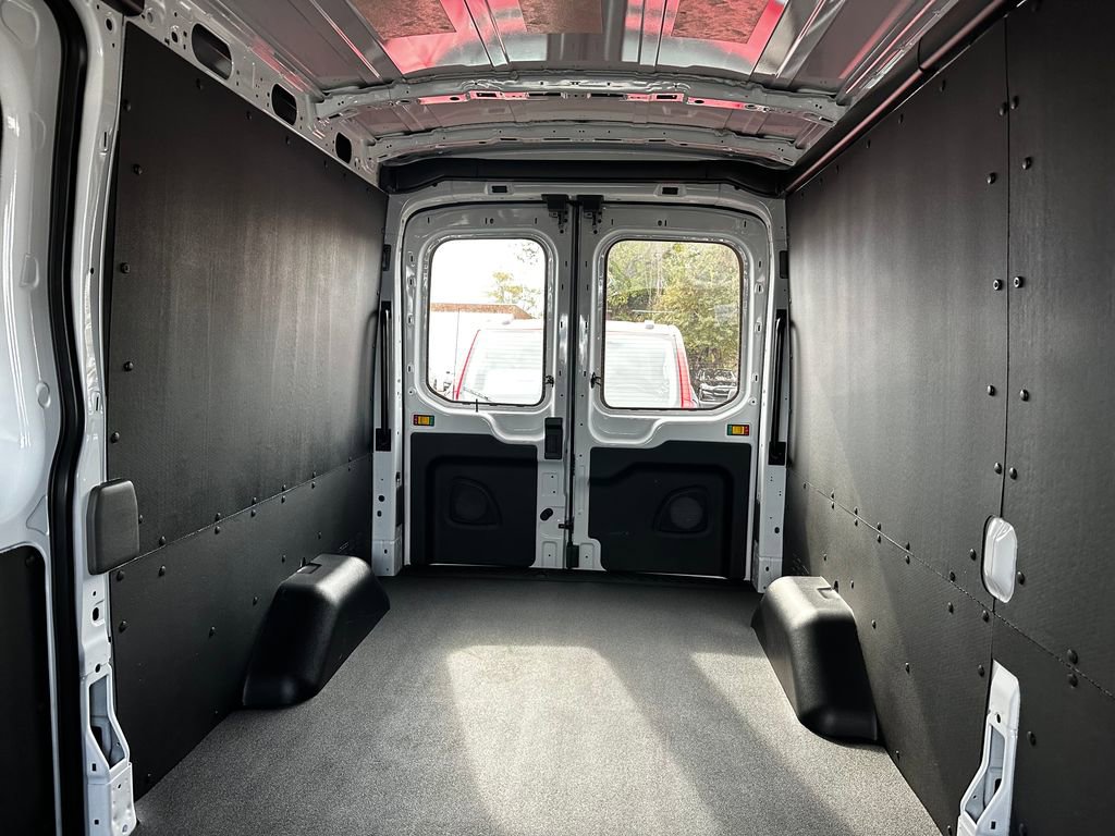 New 2026 Ford Transit 250 148 Medium Roof w/ Load Area Protection Package image 56