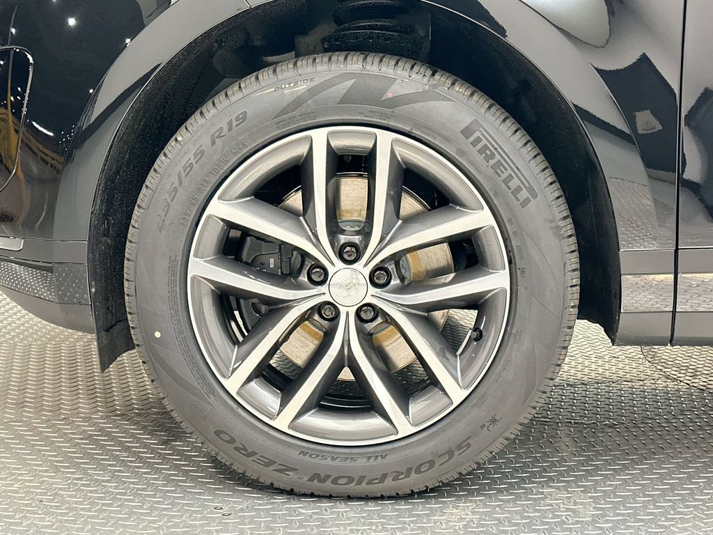 Certified 2026 Land Rover Range Rover Evoque S AWD/4WD image 4
