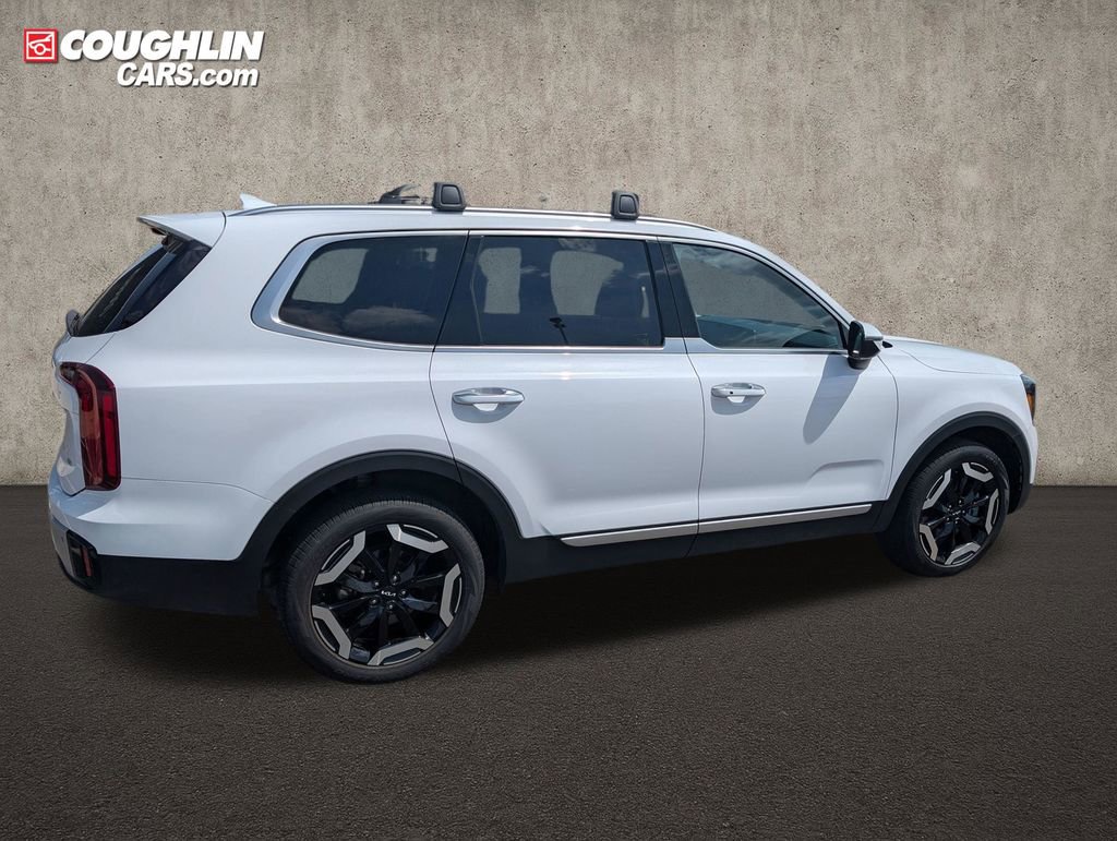 Used 2024 Kia Telluride S w/ S Sunroof Package image 8