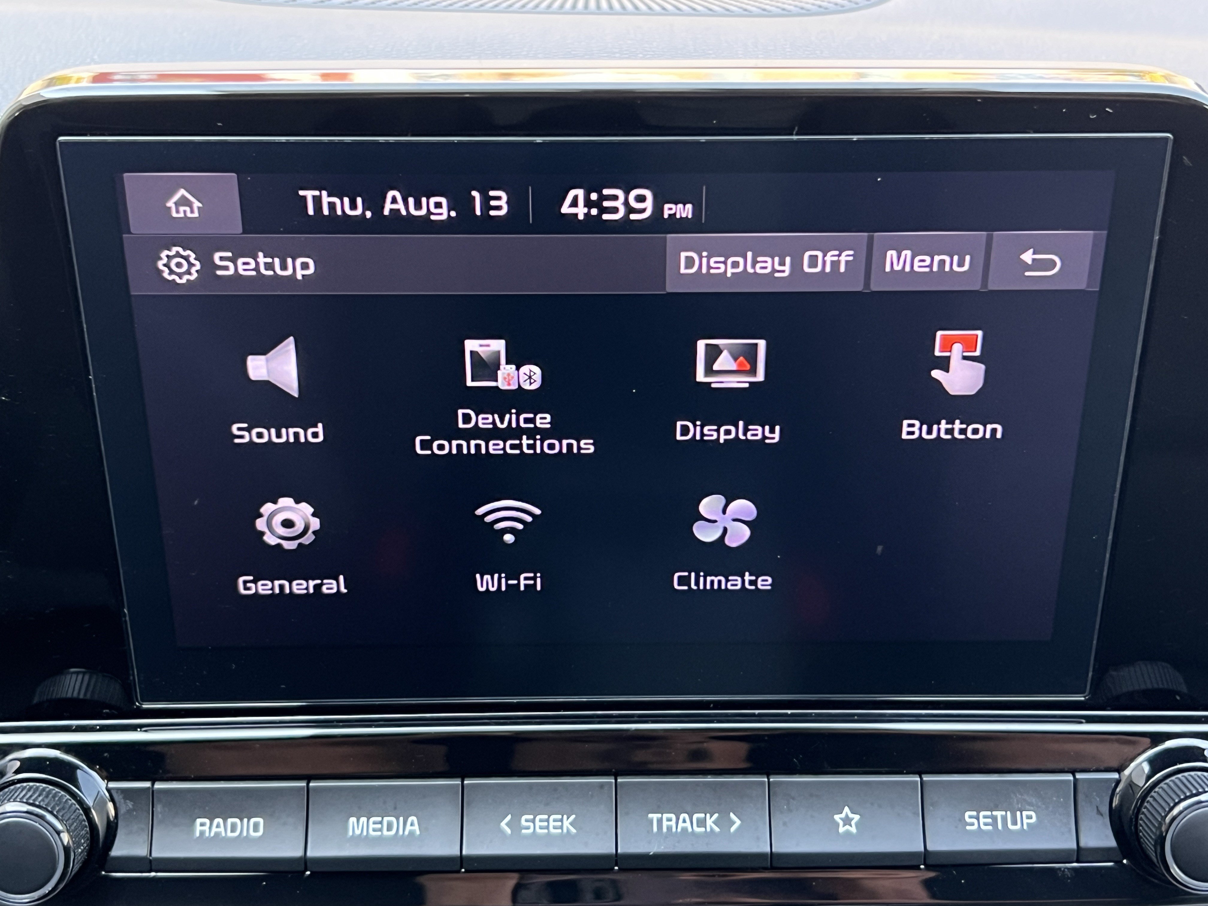 Used 2023 Kia Forte LXS w/ LXS Technology Package FWD image 12