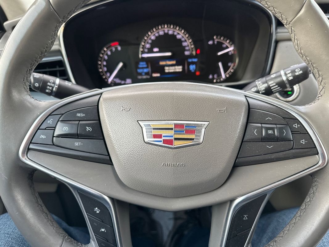 Used 2018 Cadillac XT5 Luxury w/ Driver Awareness Package image 24