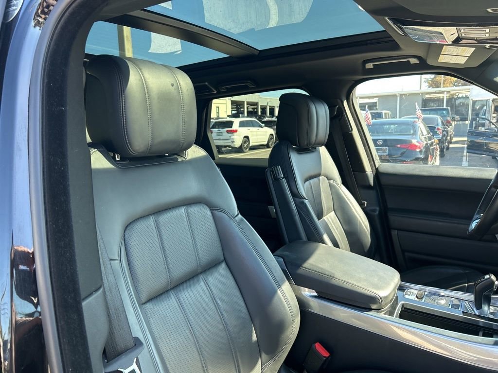 Used 2019 Land Rover Range Rover Sport Supercharged image 22