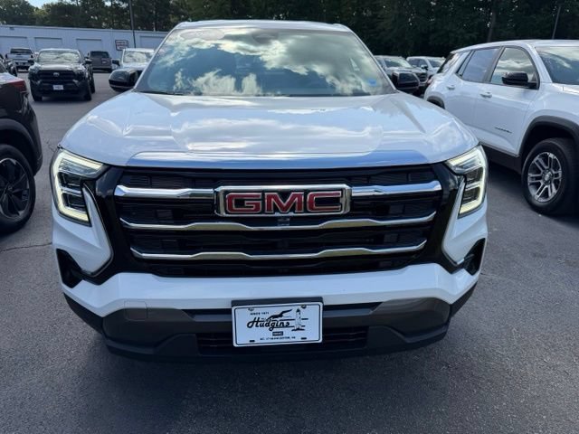 Certified 2026 GMC Terrain Elevation AWD/4WD image 2