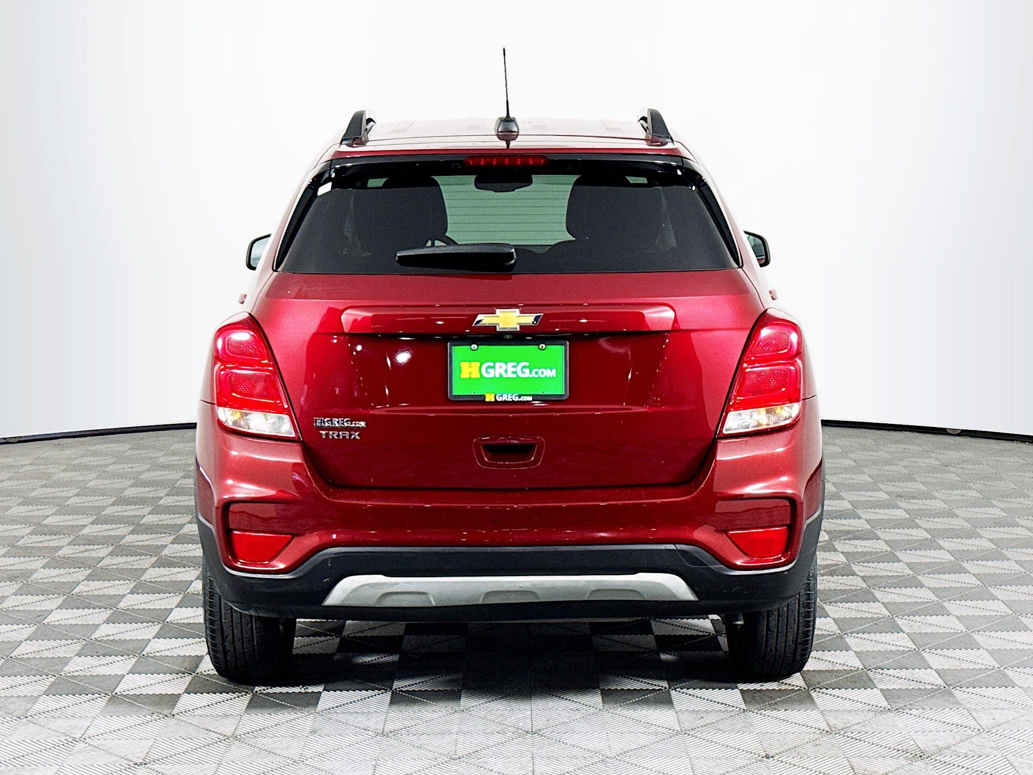 Used 2022 Chevrolet Trax LT w/ LT Convenience Package FWD image 7
