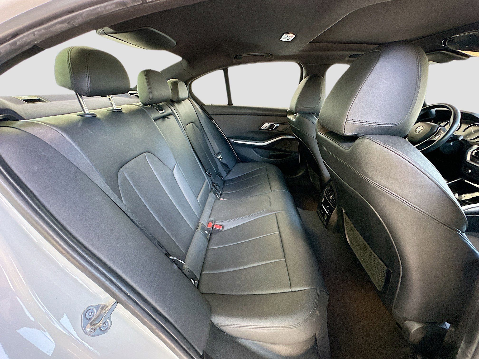 Used 2019 BMW 330i Sedan w/ Convenience Package RWD image 26
