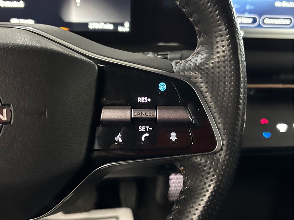 Used 2023 Nissan Ariya FWD image 28