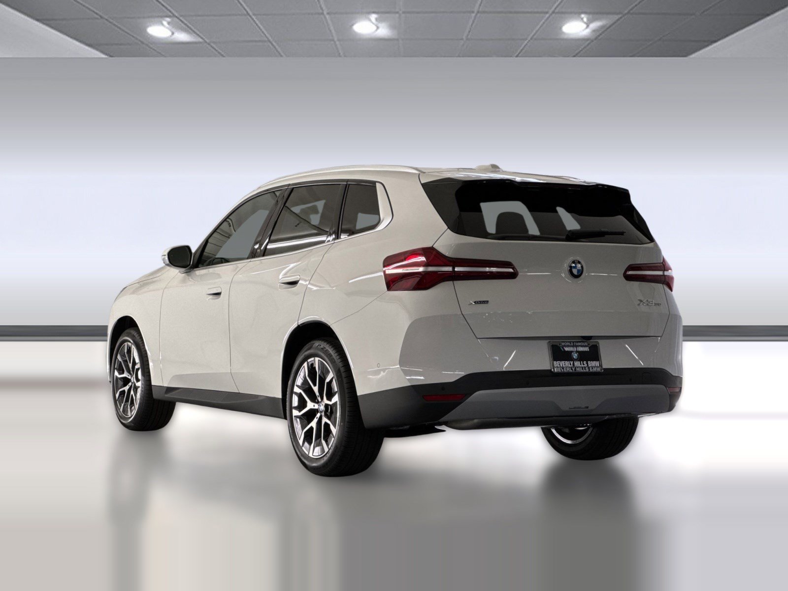 Used 2026 BMW X3 xDrive30i w/ Premium Package AWD/4WD image 3