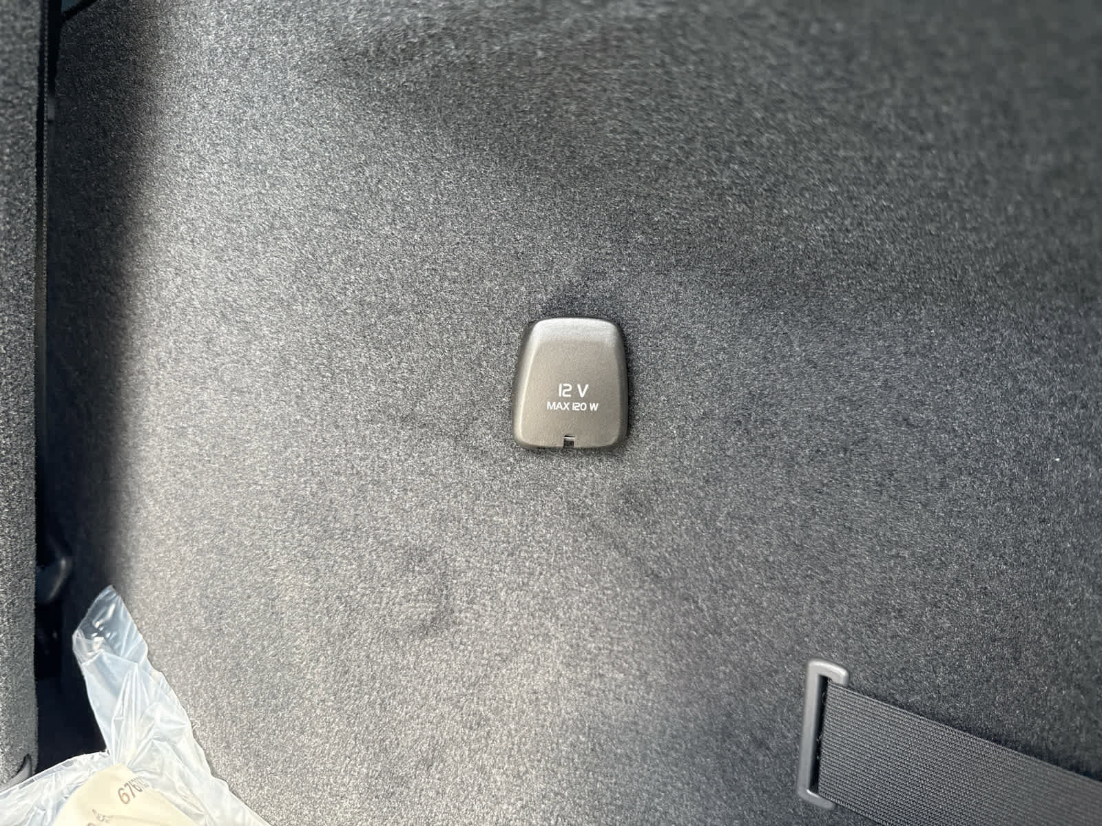 New 2026 Volvo XC90 T8 Ultra w/ Protection Package Premier image 19