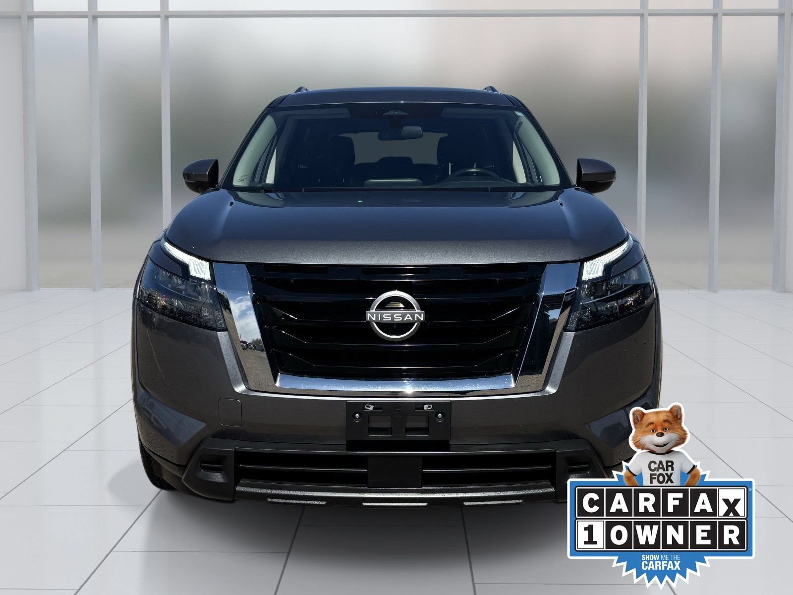 Certified 2025 Nissan Pathfinder SV FWD image 9