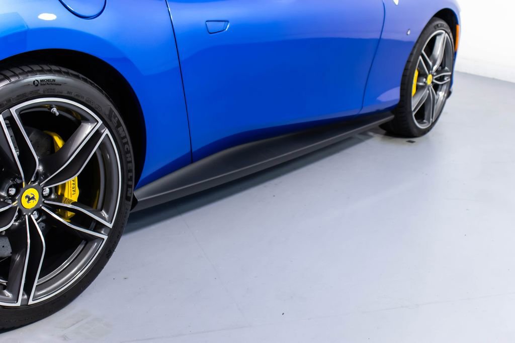 Certified 2025 Ferrari Roma Spider image 19